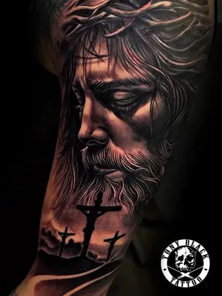Tatuajes Cristo realismo en la Bonanova